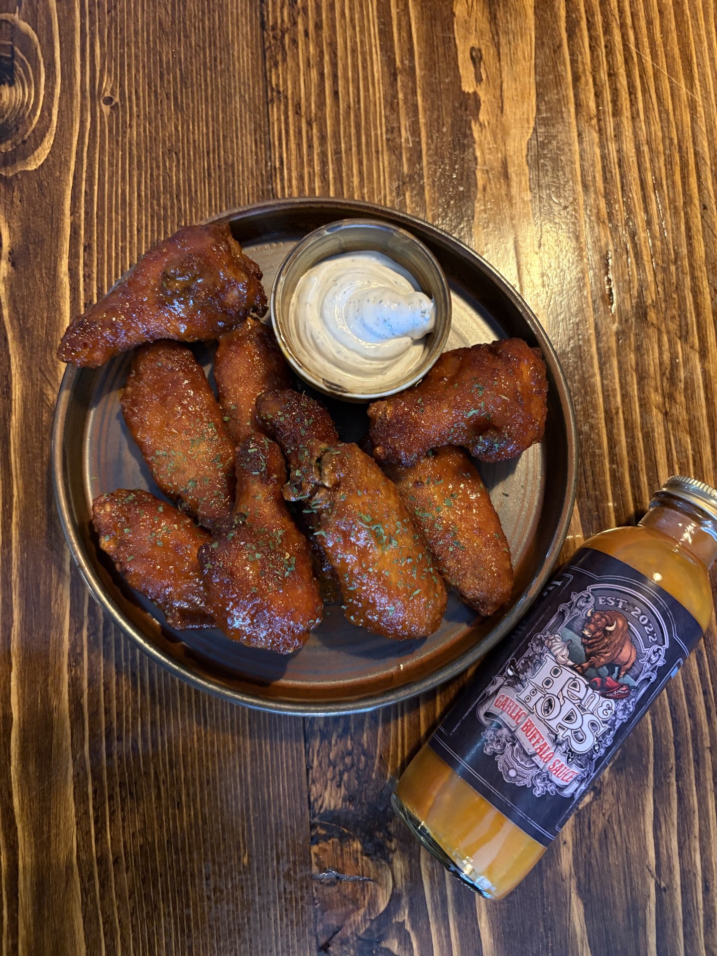 Hen & Hops Garlic Buffalo Sauce